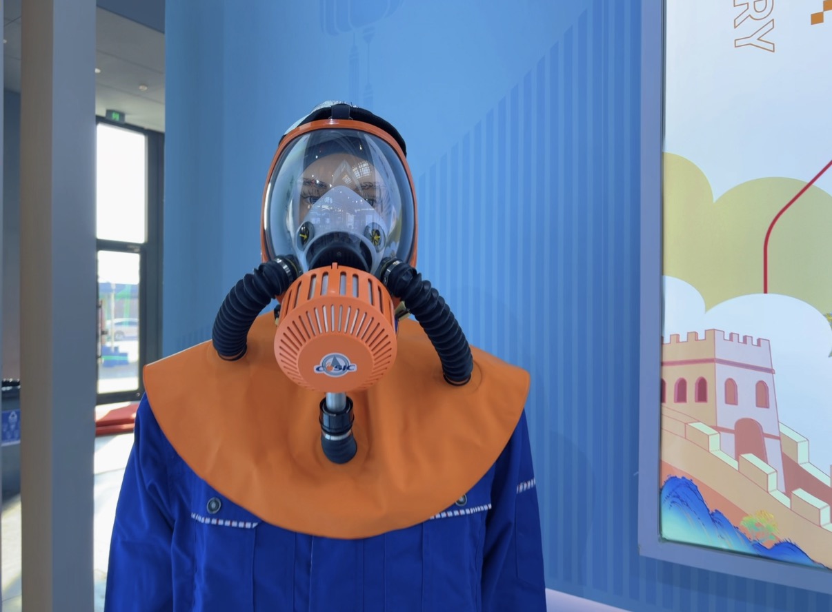 消防面罩的使用方法